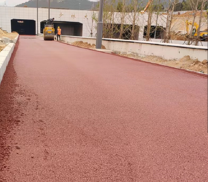 河南少林寺少林大道紅色彩色路面